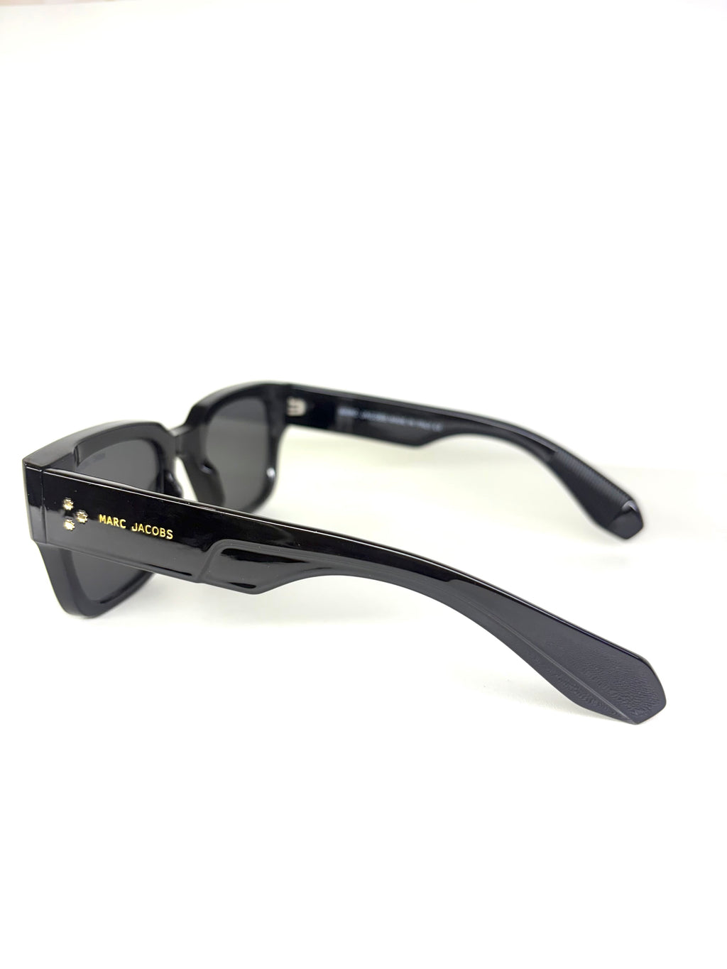 Rb shades 242 sunglass without box