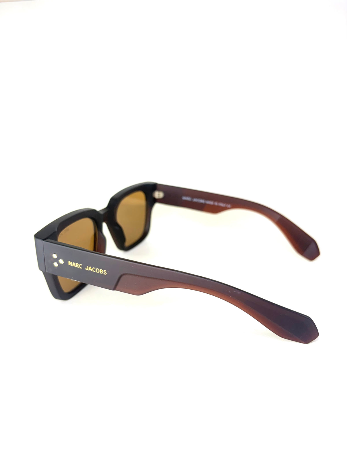 Rb shades 252 sunglass without box