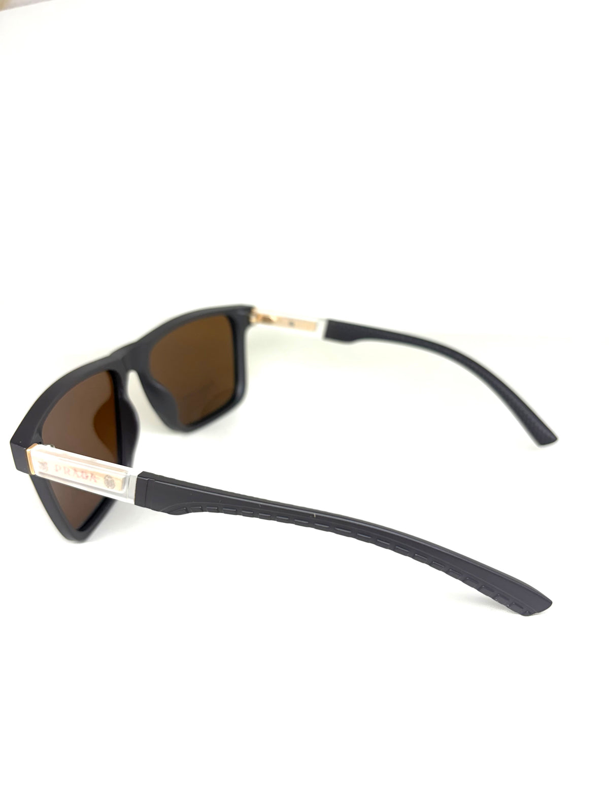 Rb shades 6785 with box