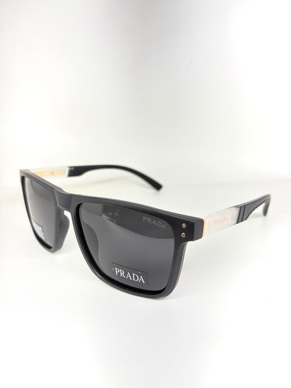 Rb shades 4838 with box