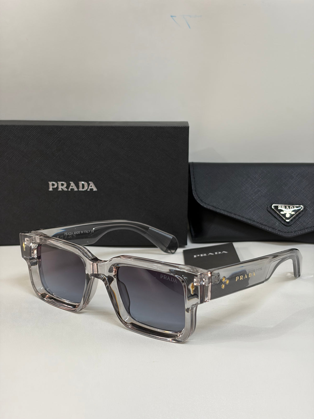 Rb Prad m11 glossy grey without box